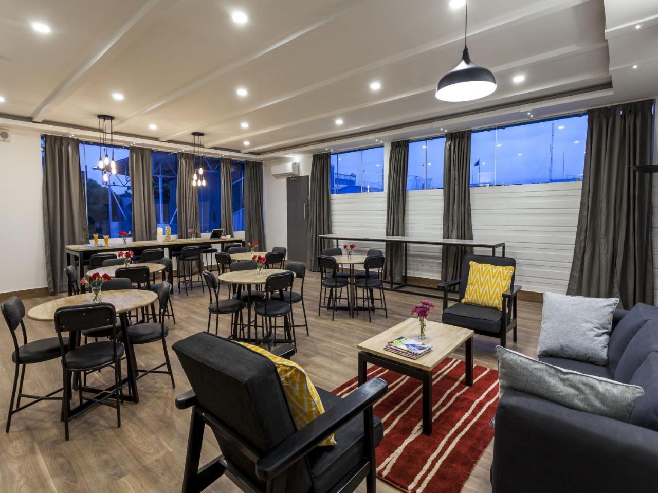 Oyo Townhouse 11 Esplanade Hotel Kalkutta Kültér fotó